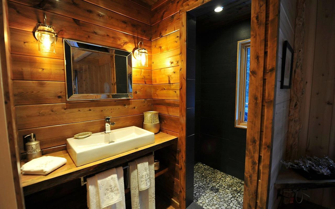 Le Bivouac - Les Chalets Spa Canada ลามัลแบ ภายนอก รูปภาพ
